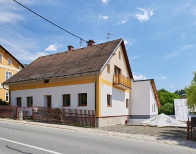 Holiday Home with  garden View