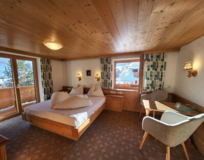 Standard Double Room (Pension Bergkristall)