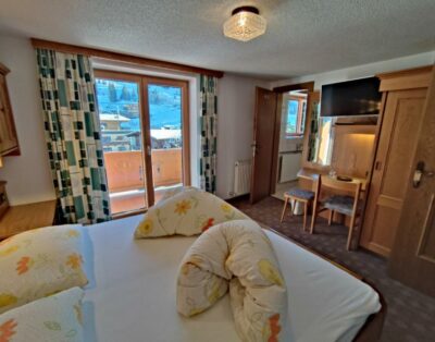 Small Double Room (Pension Bergkristall)