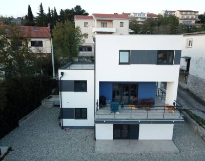 Apartment in an urban villa Kraljevica