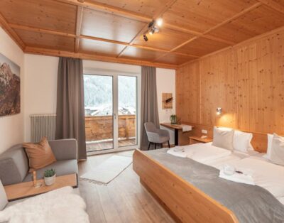 Haus Becken – Doubleroom with Balkony and Mountain View